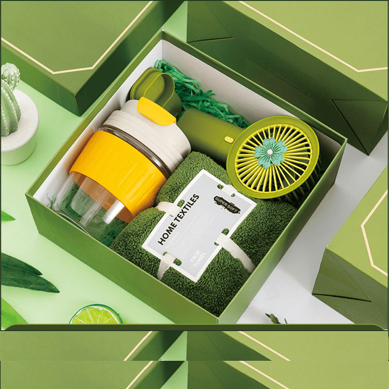 Gift Set- Bộ quà tặng 3 món - Ly hổ phách bọc da, Quạt, Khăn tắm